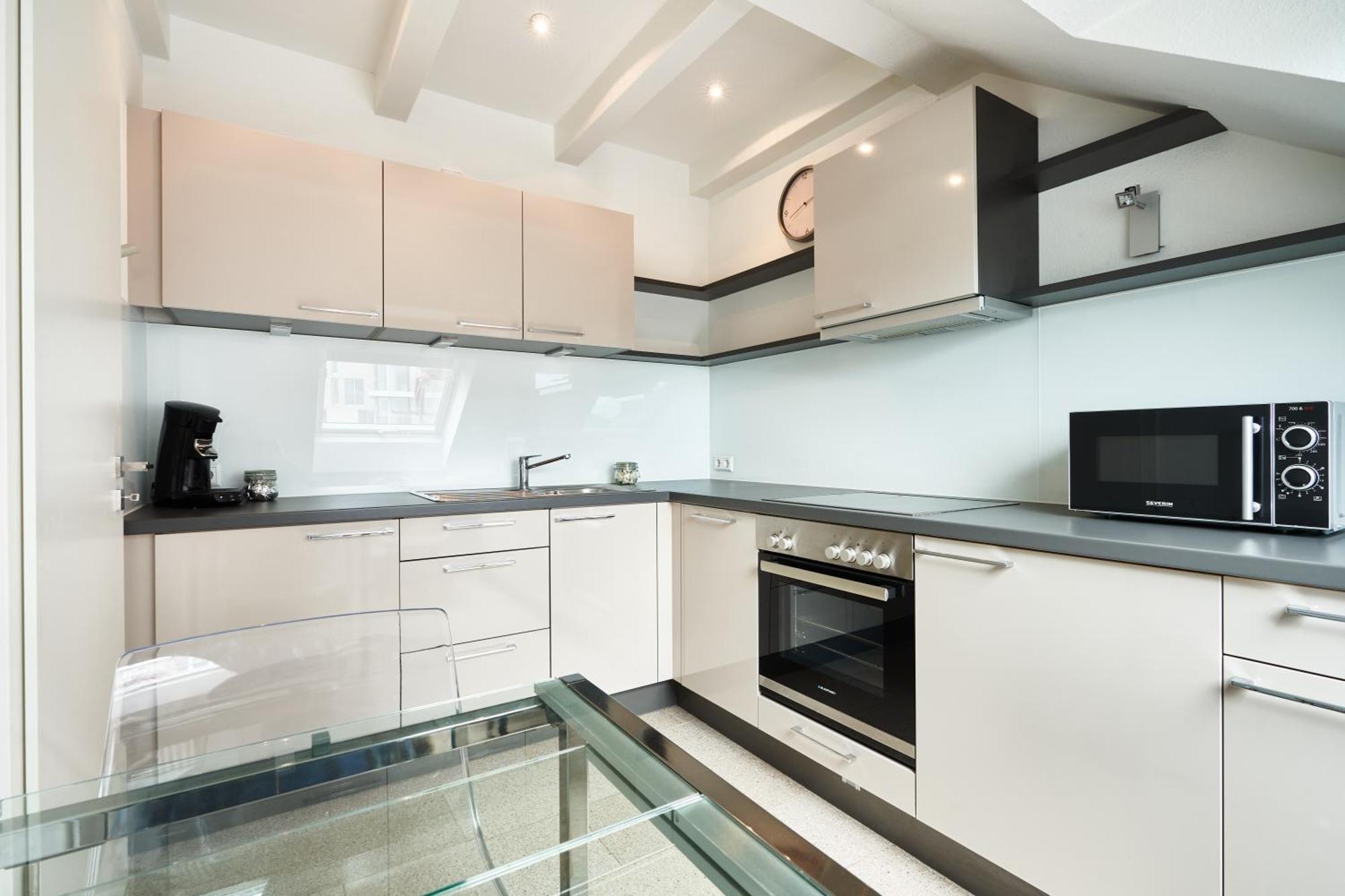 Wohnen Auf Zeit - Innenstadt-Appartements Freiburg im Breisgau Phòng bức ảnh